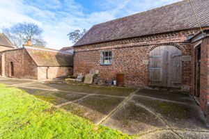 BARN 1- click for photo gallery